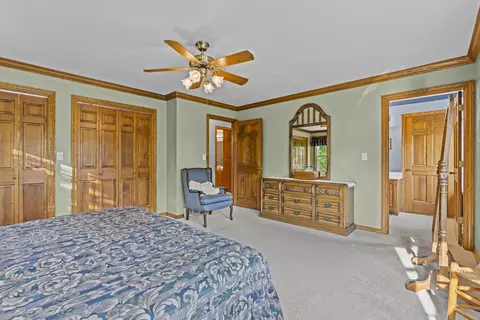 Bedroom - n340 Tamarack Circle, Appleton, WI 54915 photo 9 of 10