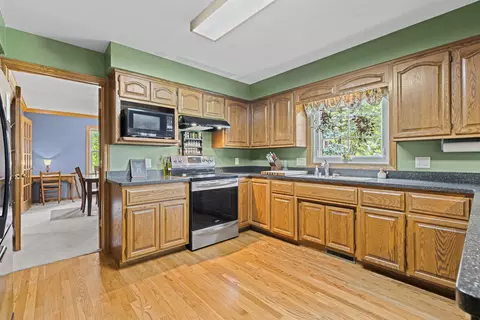 Kitchen - n340 Tamarack Circle, Appleton, WI 54915 photo 3 of 7