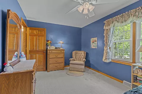 Bedroom - n340 Tamarack Circle, Appleton, WI 54915 photo 6 of 10