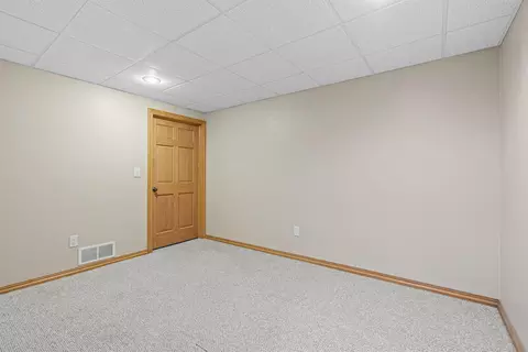 Bedroom - n340 Tamarack Circle, Appleton, WI 54915 photo 10 of 10