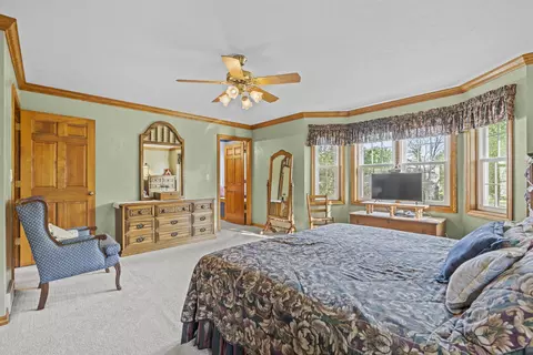Bedroom - n340 Tamarack Circle, Appleton, WI 54915 photo 8 of 10