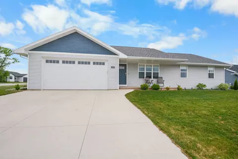 3181 S Weiler Rd, Kaukauna, WI 54130