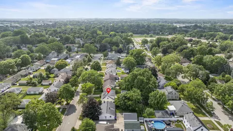View/Area - 1136 W Roberts Ave, Appleton, WI 54914 photo 7 of 10