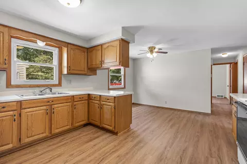 Other - 1136 W Roberts Ave, Appleton, WI 54914 photo 3 of 10