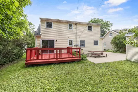 Exterior - 1136 W Roberts Ave, Appleton, WI 54914 photo 7 of 14
