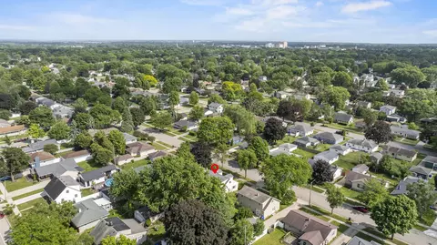 View/Area - 1136 W Roberts Ave, Appleton, WI 54914 photo 8 of 10