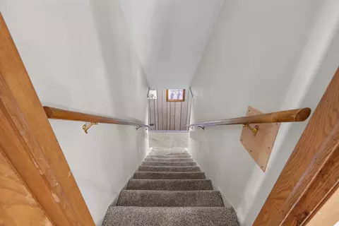 Entry Way - 1136 W Roberts Ave, Appleton, WI 54914 photo 4 of 4