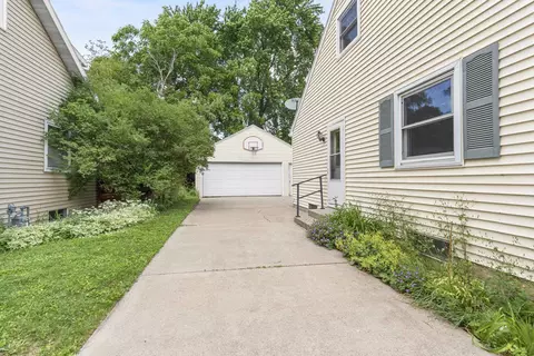 Other - 1136 W Roberts Ave, Appleton, WI 54914 photo 9 of 10
