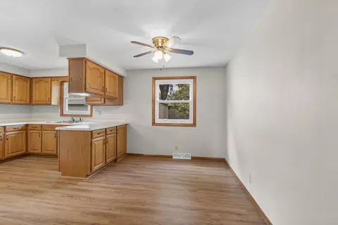 Other - 1136 W Roberts Ave, Appleton, WI 54914 photo 2 of 10