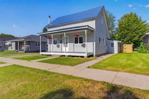 326 S Ellis Ave, Peshtigo, WI 54157