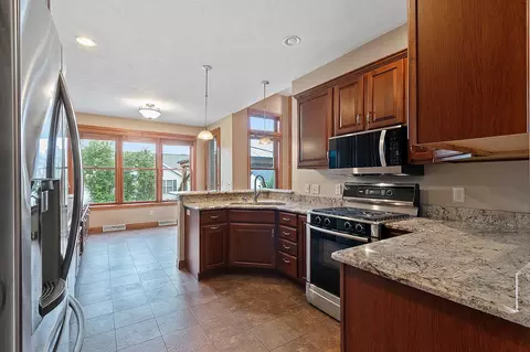 Kitchen - 1892 N Sunrise Ln, Appleton, WI 54913 photo 4 of 4