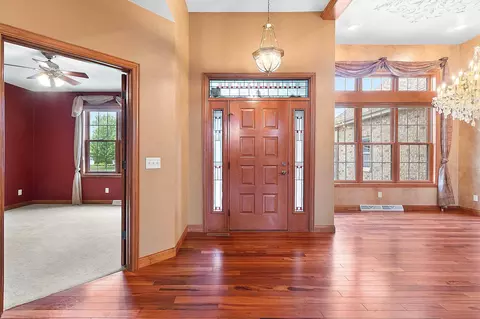 Entry Way - 1892 N Sunrise Ln, Appleton, WI 54913 photo 1 of 3