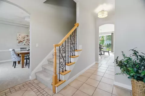 Entry Way - 4717 N Tanglewood Dr, Appleton, WI 54913 photo 1 of 2
