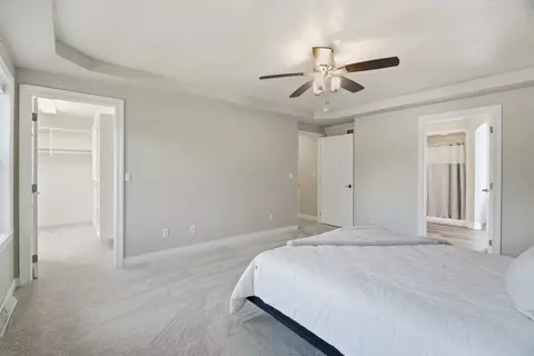 Bedroom - 4717 N Tanglewood Dr, Appleton, WI 54913 photo 2 of 13