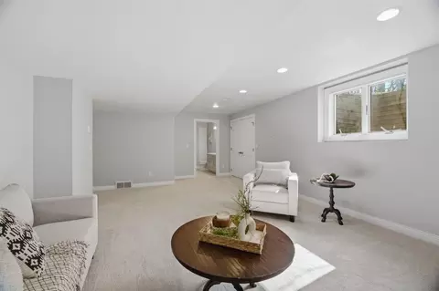 Living - 4717 N Tanglewood Dr, Appleton, WI 54913 photo 5 of 5