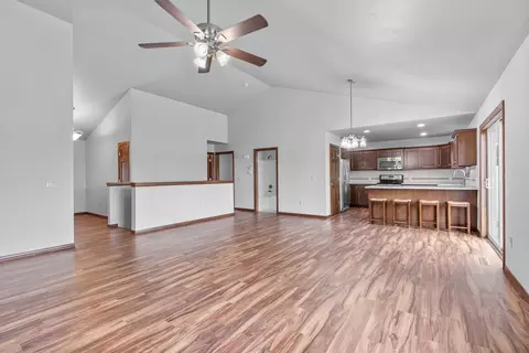 Living - 5111 N Gala Ct, Appleton, WI 54913 photo 4 of 6
