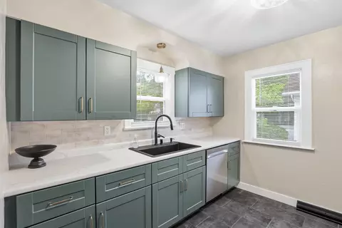 Kitchen - 519 W Summer St, Appleton, WI 54911 photo 1 of 2