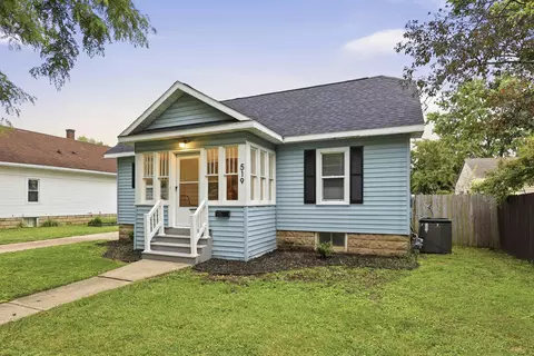 Exterior - 519 W Summer St, Appleton, WI 54911 photo 6 of 6