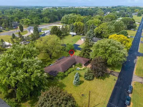 View/Area - 5531 Long Ct, Appleton, WI 54914 photo 4 of 7