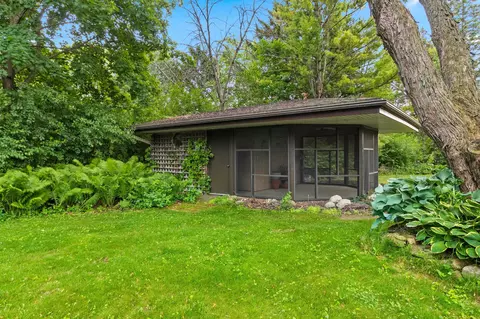 Exterior - 5531 Long Ct, Appleton, WI 54914 photo 13 of 15