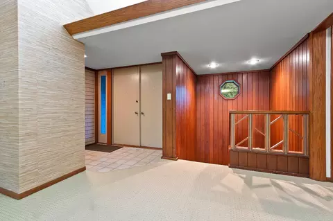 Entry Way - 5531 Long Ct, Appleton, WI 54914 photo 1 of 4