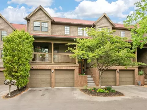 200 William St #103, De Pere, WI 54115