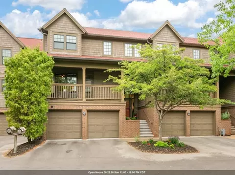 200 William St #103, De Pere, WI 54115