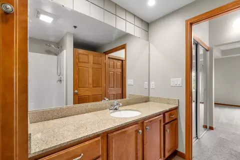 Bath - 400 N Richmond St, Appleton, WI 54911 photo 1 of 5