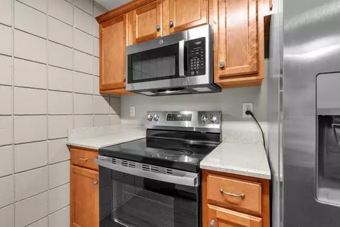 Kitchen - 400 N Richmond St, Appleton, WI 54911 photo 1 of 3