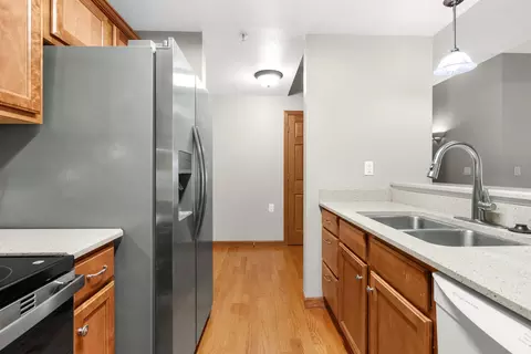 Kitchen - 400 N Richmond St, Appleton, WI 54911 photo 2 of 3