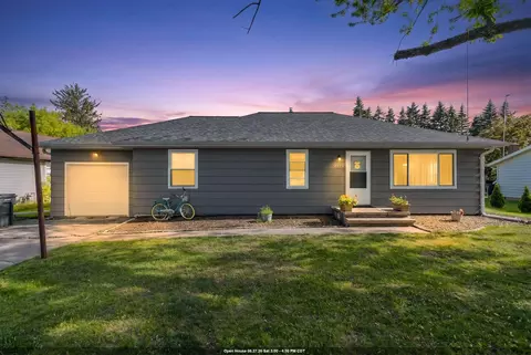 2715 W 1st Ave, Appleton, WI 54914