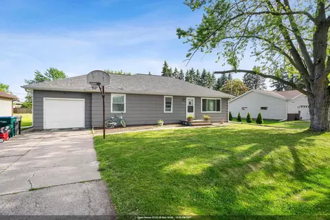 2715 W 1st Ave, Appleton, WI 54914