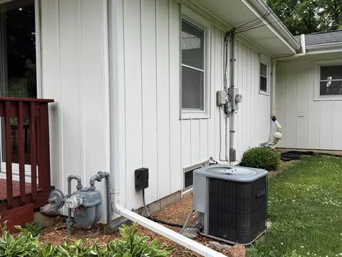 Exterior - 401 John St, Ripon, WI 54971 photo 5 of 18