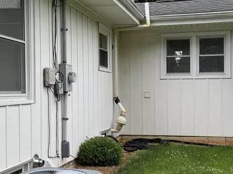Exterior - 401 John St, Ripon, WI 54971 photo 6 of 18