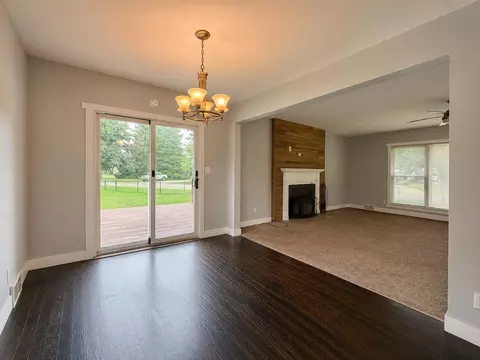 Living - 401 John St, Ripon, WI 54971 photo 8 of 9