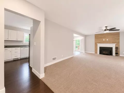 Living - 401 John St, Ripon, WI 54971 photo 4 of 9