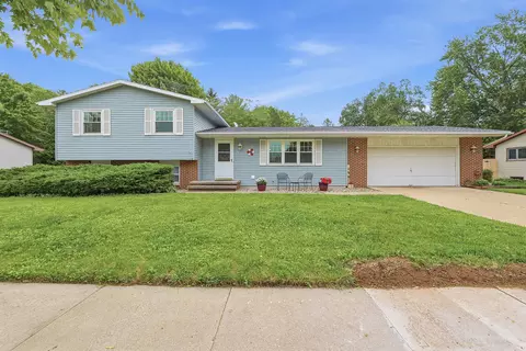 960 Maricopa Dr, Oshkosh, WI 54904