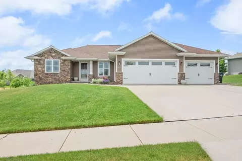 3543 Becket Dr, Green Bay, WI 54313