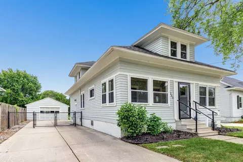 1243 S Irwin Ave, Green Bay, WI 54301