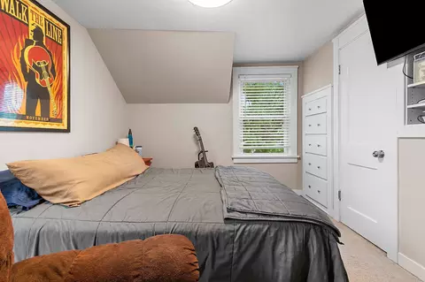 Bedroom - 219 E Hancock St, Appleton, WI 54911 photo 5 of 6