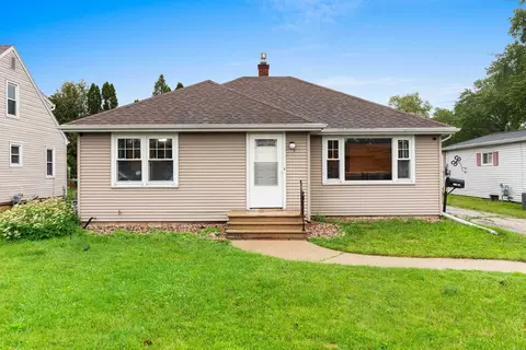 778 Elm St, Neenah, WI 54956