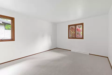 Bedroom - 1511 N Briarcliff Dr, Appleton, WI 54915 photo 4 of 8