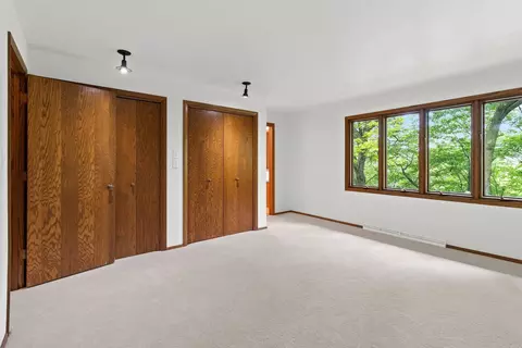 Bedroom - 1511 N Briarcliff Dr, Appleton, WI 54915 photo 1 of 8