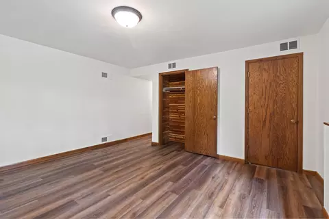 Bedroom - 1511 N Briarcliff Dr, Appleton, WI 54915 photo 8 of 8