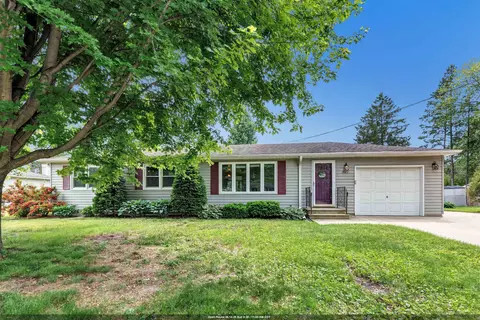 1863 Lenwood Ave, Green Bay, WI 54303