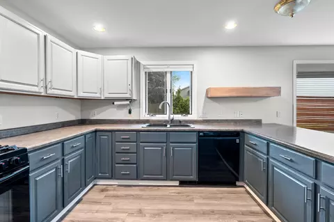 1023 W Ridgeview Dr, Appleton, WI 54914 photo 12
