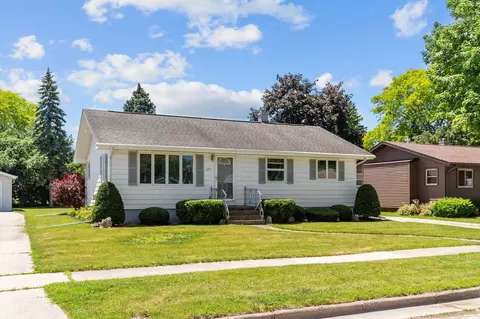 606 Bragg St, Fond Du Lac, WI 54935