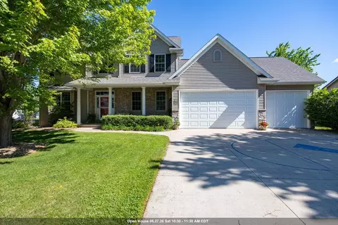 2702 E Corridor Dr, Appleton, WI 54913