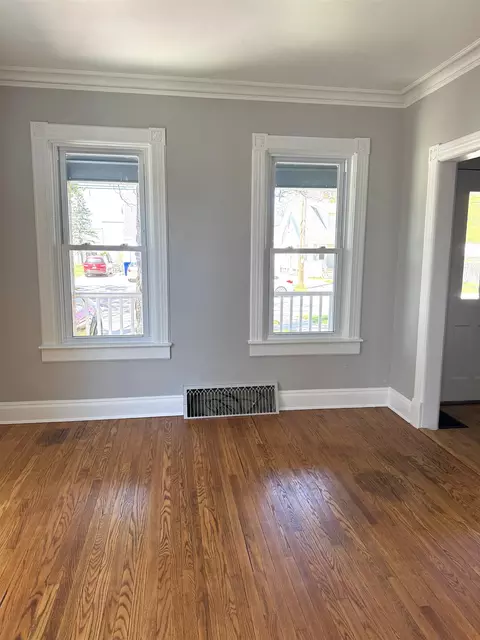 Living - 1341 W 2nd St, Appleton, WI 54914 photo 1 of 1