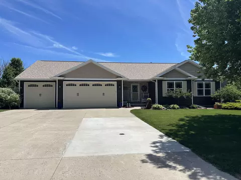 n2290 Holy Hill Drive, Greenville, WI 54942